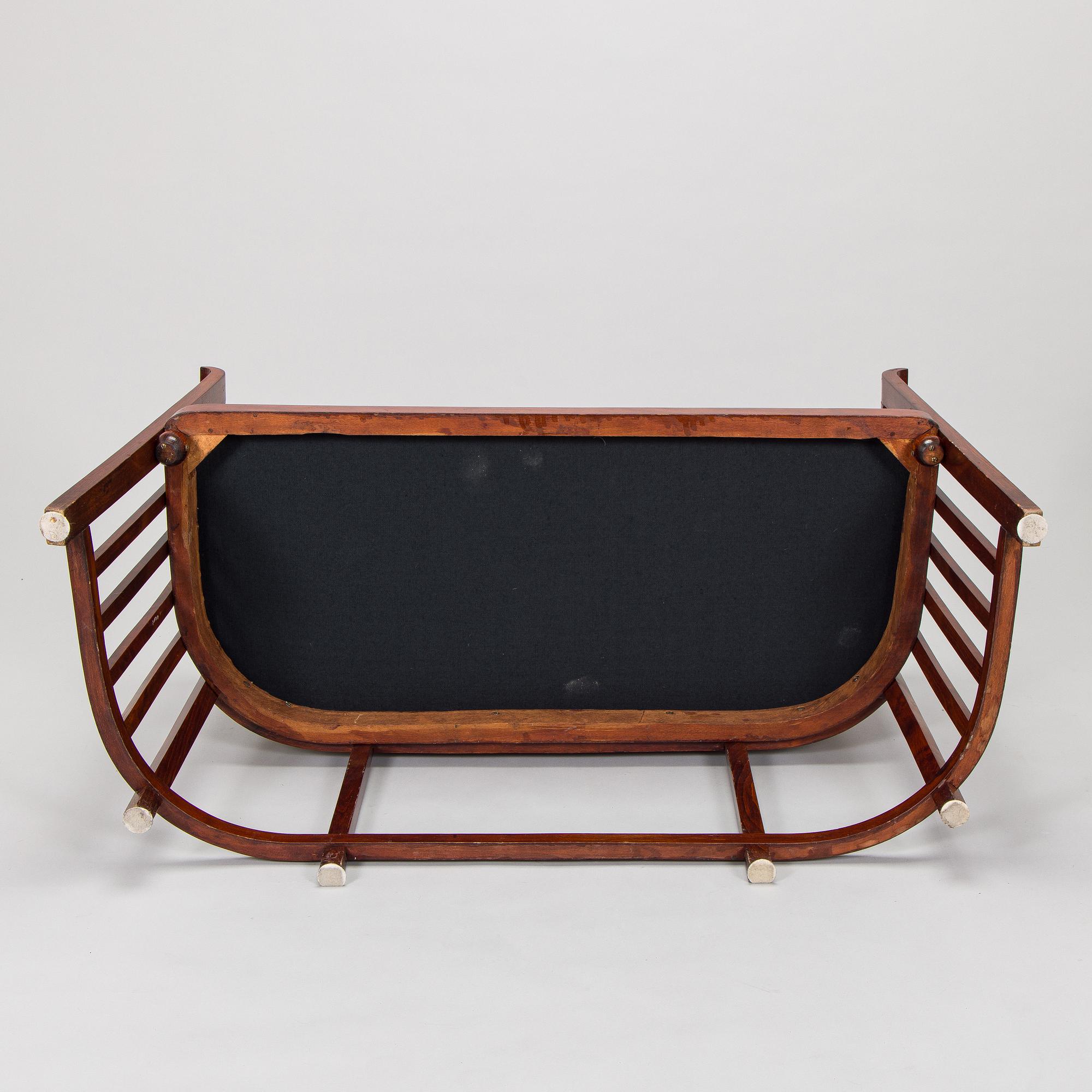 Josef Hoffmann, Kalusto, 8 osaa, Jacob & Josef Kohn, Wien, Itävalta. Noin 1910.