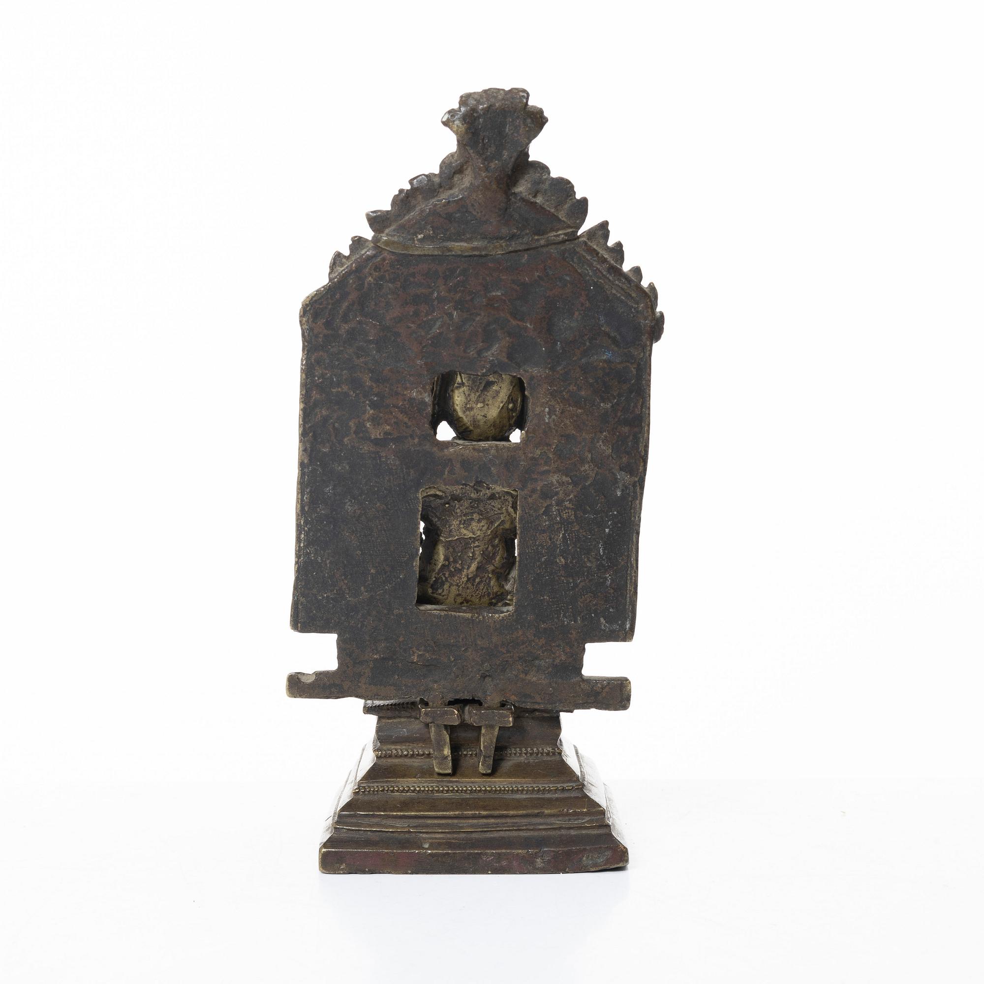 An Indian bronze deity, 19th century.