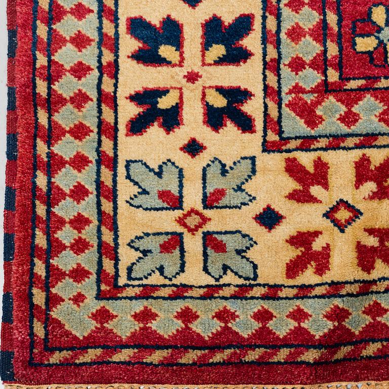 MATTA Kazak design 300 x 200 cm.