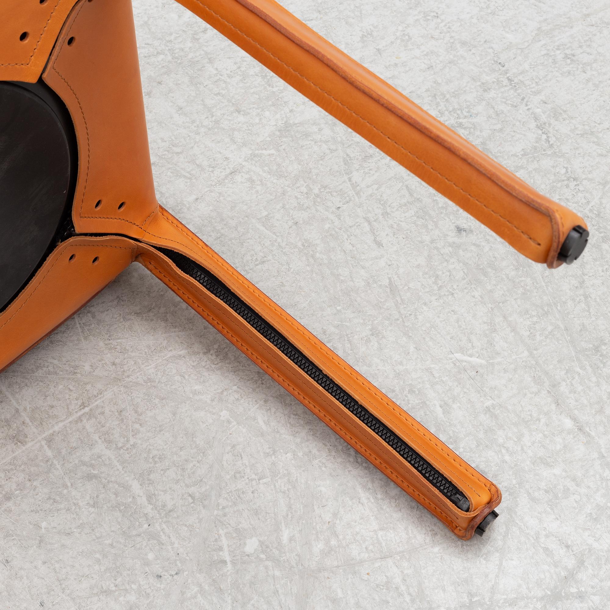 Mario Bellini, stolar, 8 st, modell "412 CAB", Cassina, Italien.