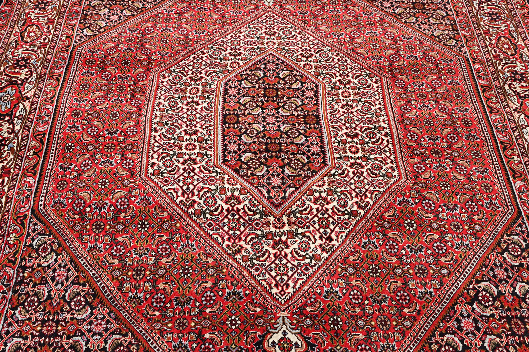 Matta, Bidjar, ca 308 x 200 cm.