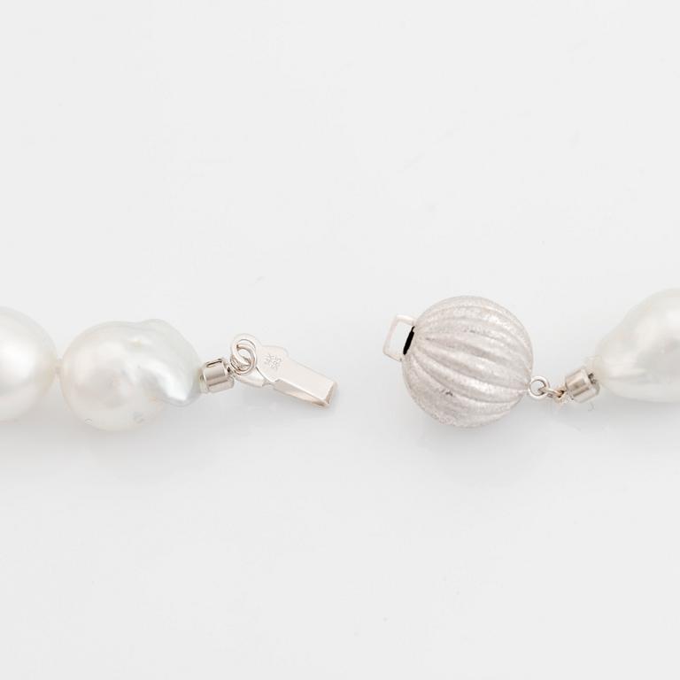 A cultured South Sea pearl necklace.