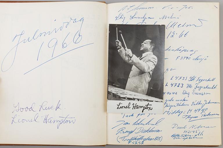 Four guest books with autographs, Ålberga motell 1957-1967.