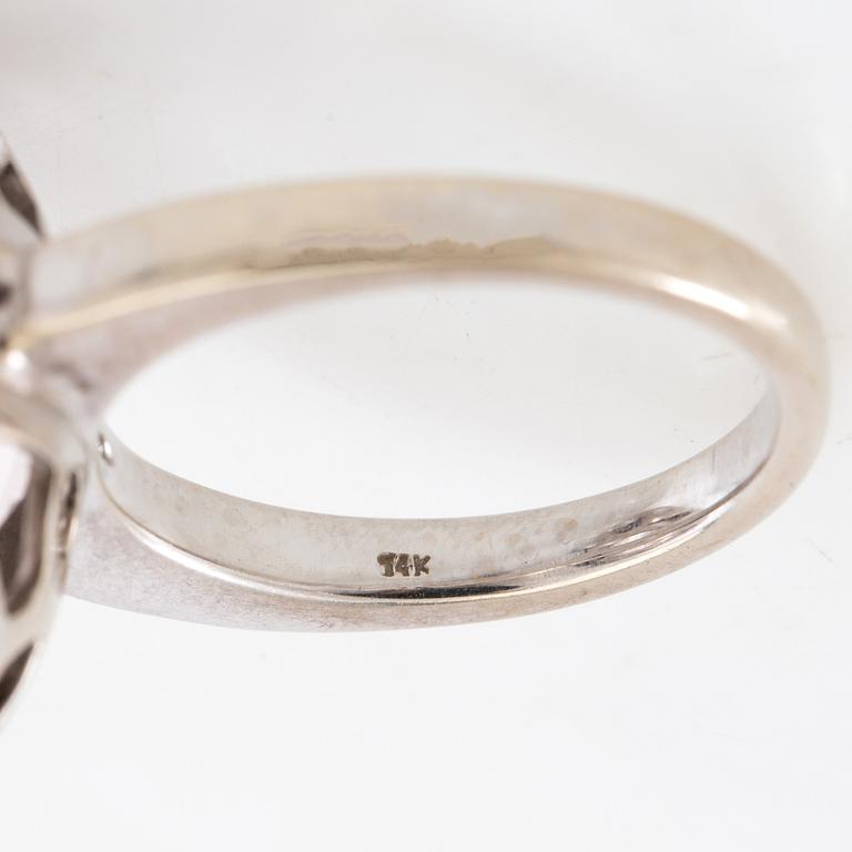 Ring, 14K white gold, morganite and diamonds.