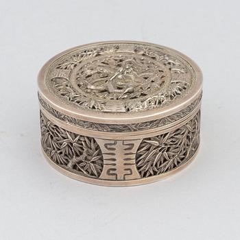 A Chinese silver box with cover, early 20th Century.