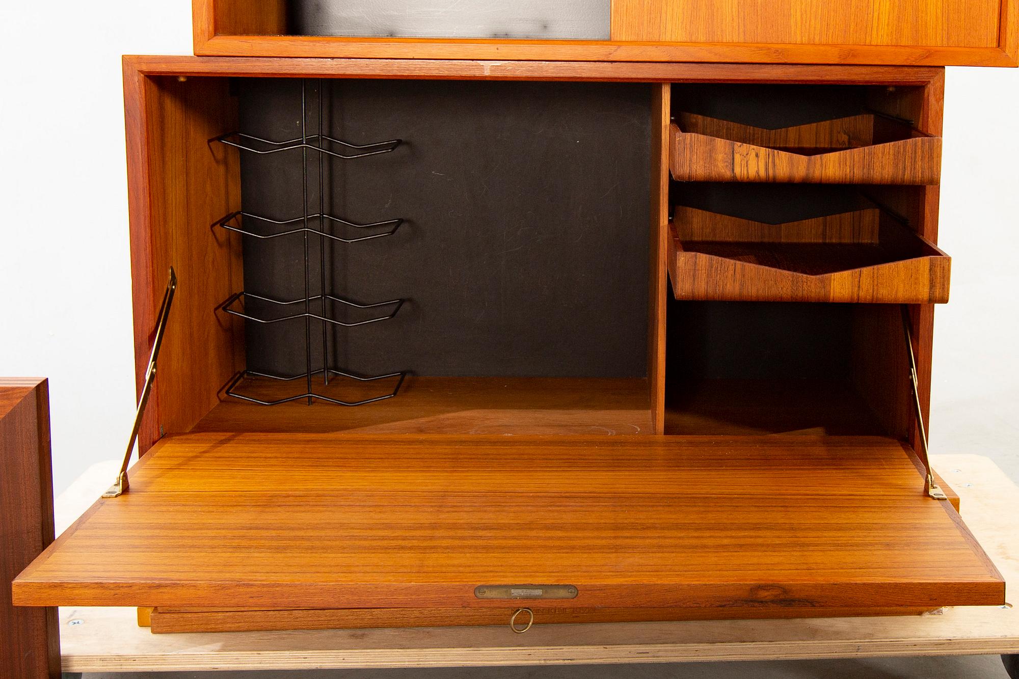 Poul Cadovius, "Royal System", hyllsystem, teak.