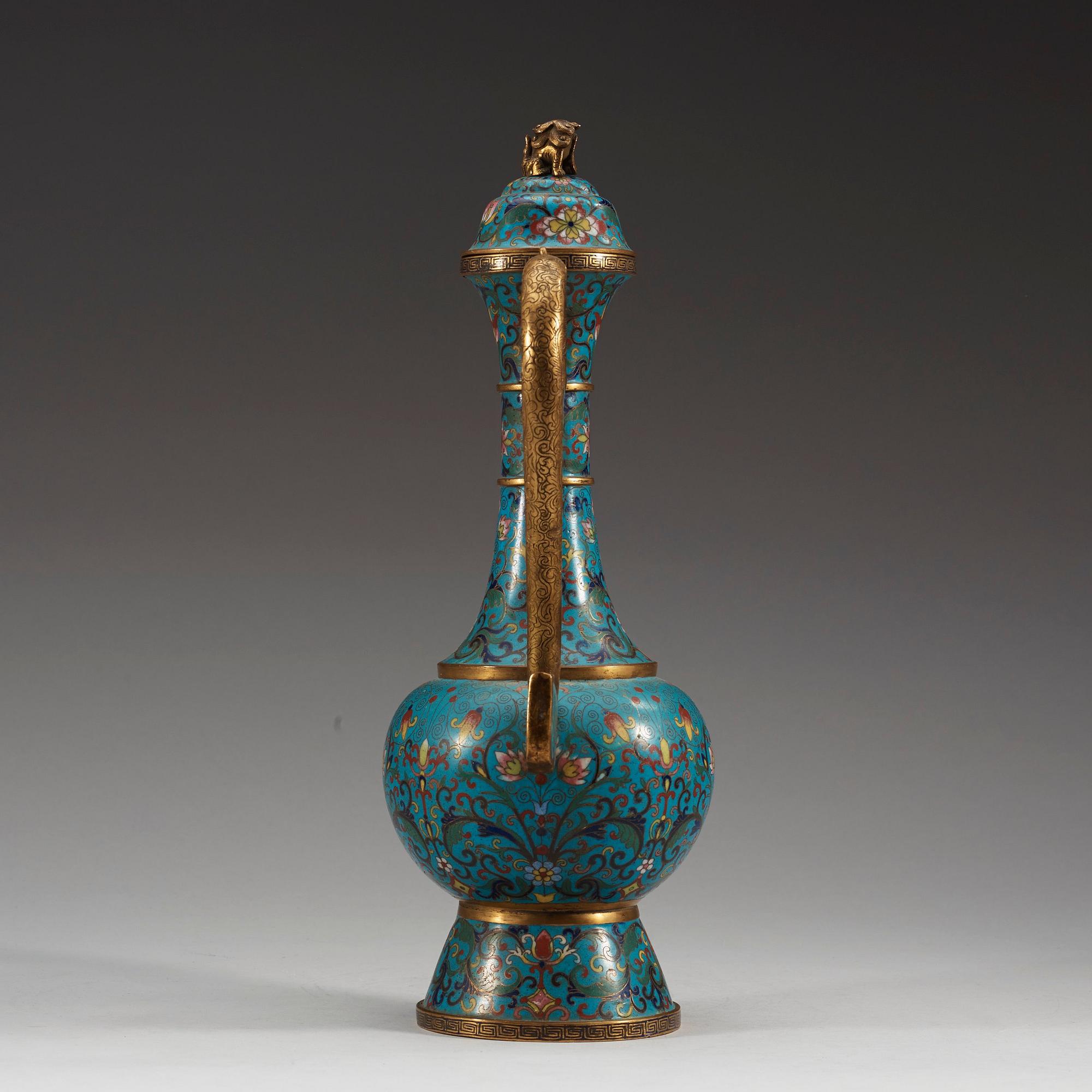 KANNA, cloisonné. Qing dynastin, sekelskifte 1900.