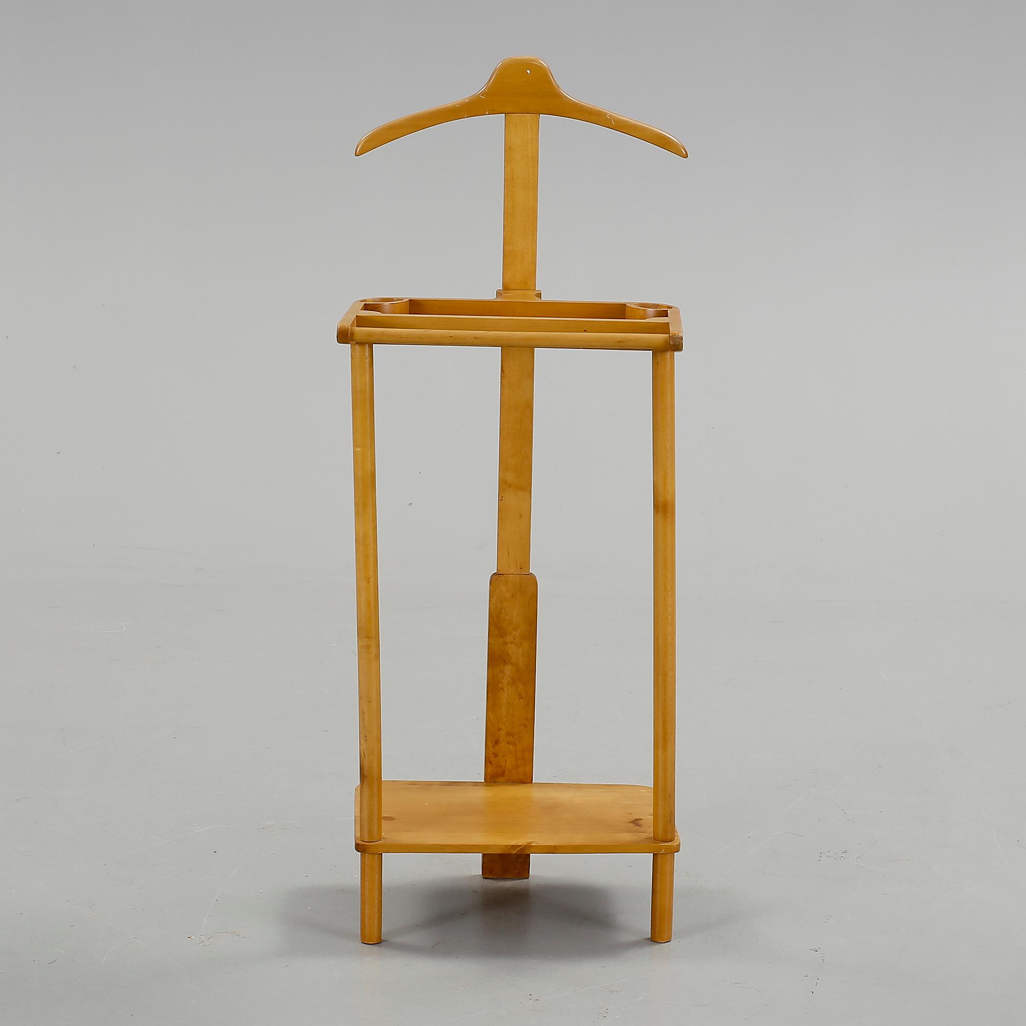 HERRBETJÄNT, 1900-talets andra hälft.