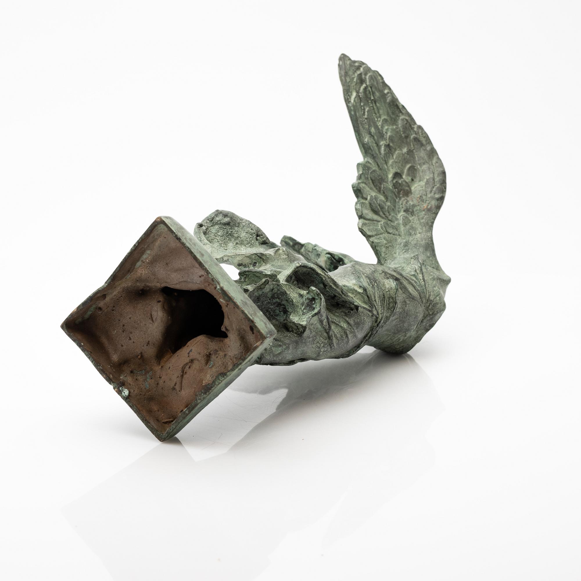 Skulptur, kopia efter "Nike från Samothrake".