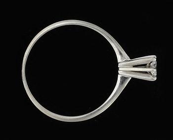 RING, 18k vitguld med briljantslipad diamant, ca 0,25 ct. Vikt ca 1 gram.