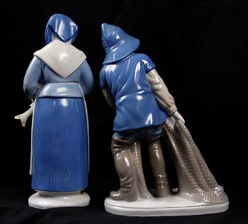 FIGURINER, ett par, porslin, Wagner & Apel, Tyskland, 1900-talets andra hälft.