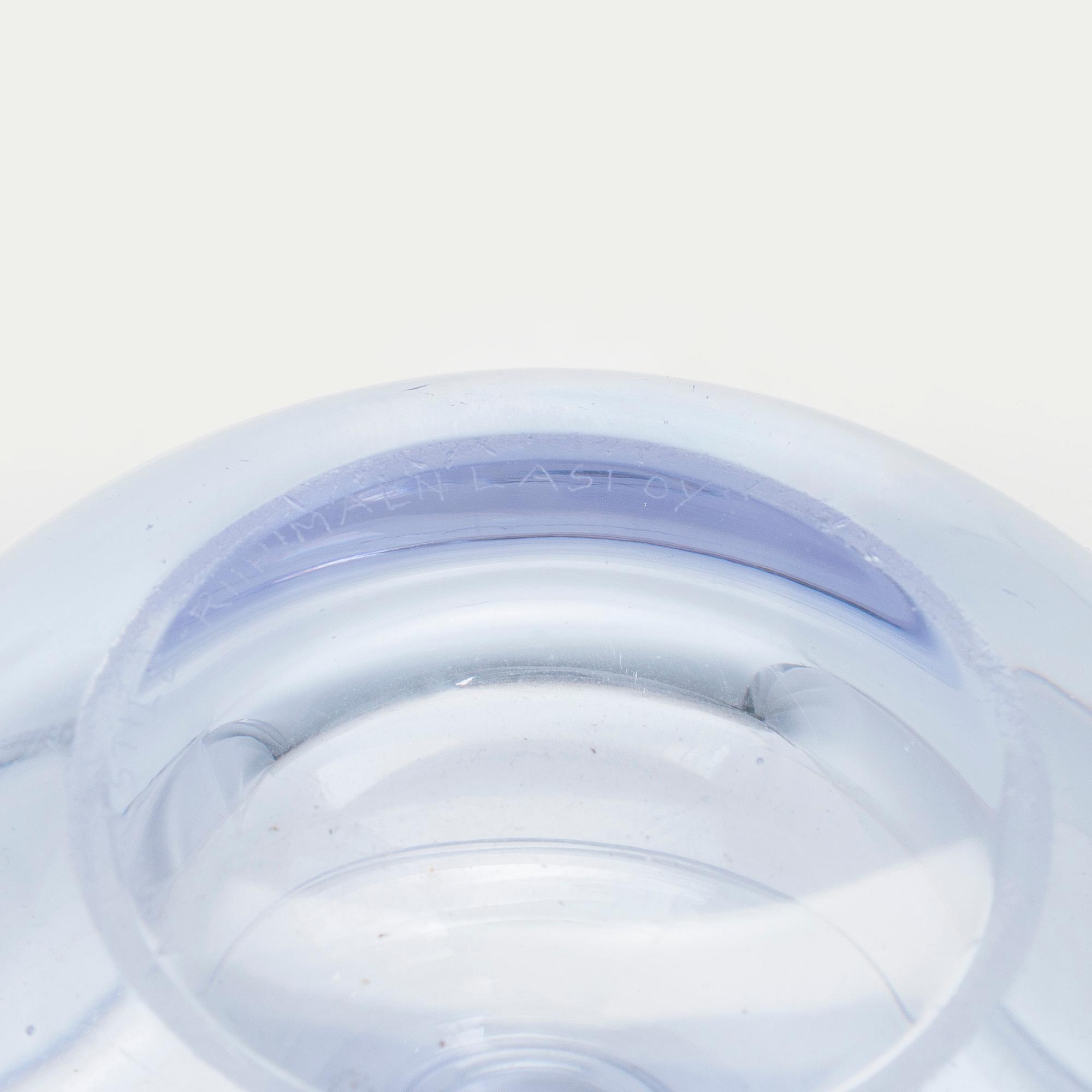 Nanny Still, A 'Saturnus' vase signed Nanny Still Riihimäen Lasi Oy.