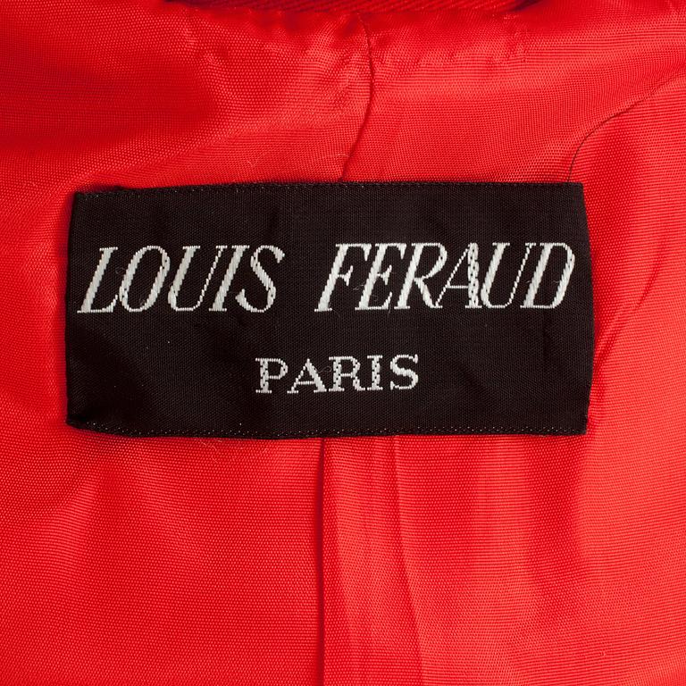 LOUIS FÉRAUD, a red woolblend coat from the 70s.