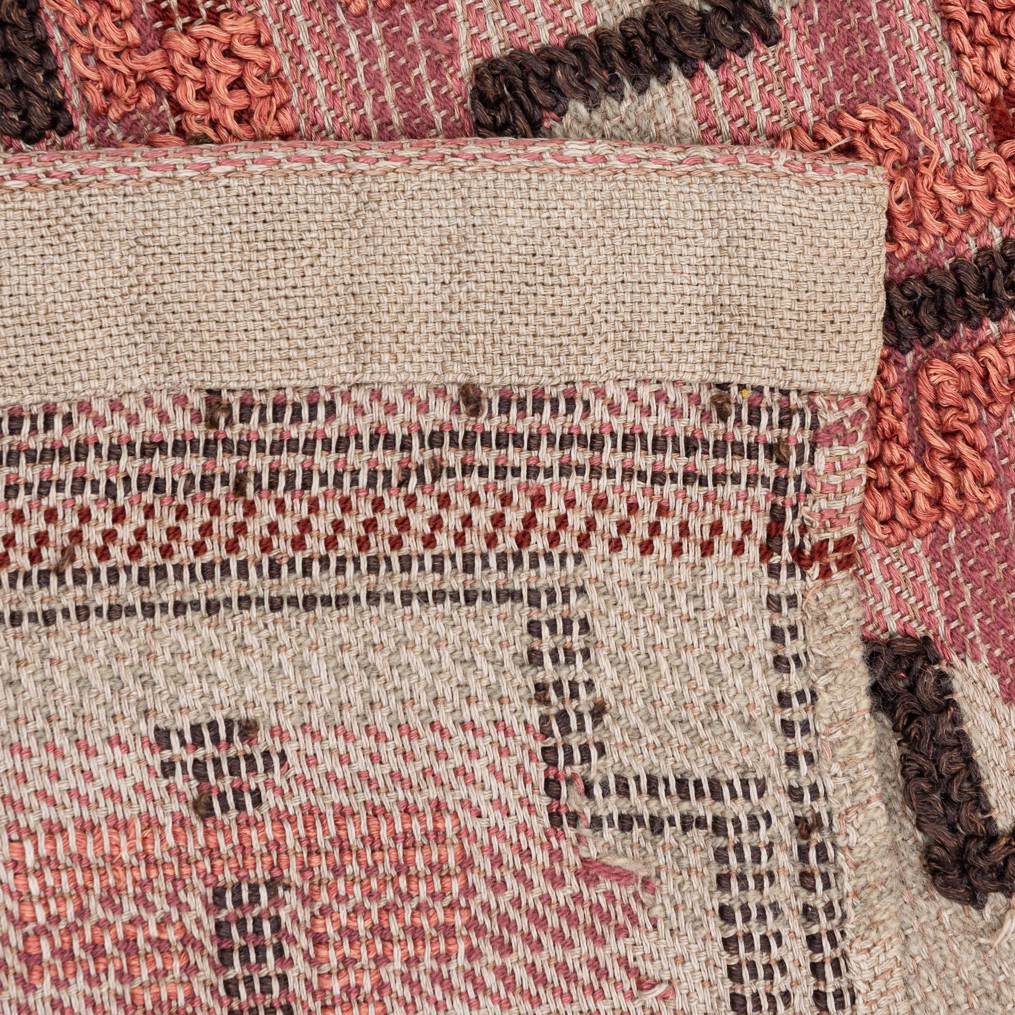 Elsa Gullberg, Attributed, a pair of draperies/curtains, flat weave with knotted relief decoration, c.263 x 67 cm.