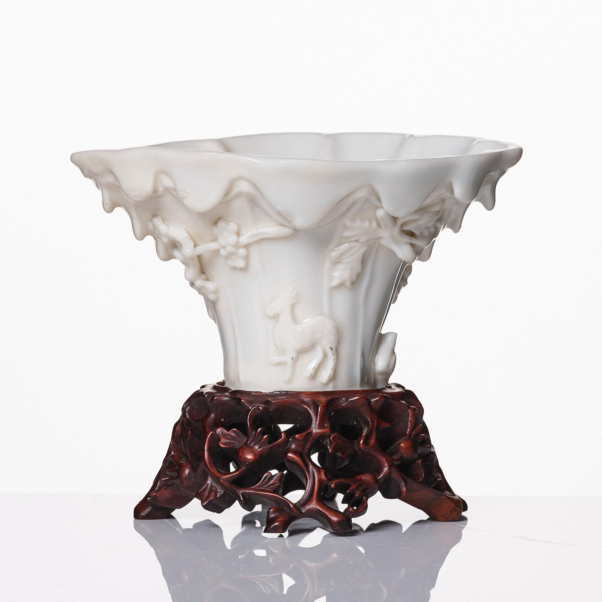A blanc de chine libation cup, Qing dynasty, Kangxi (1662-1722).