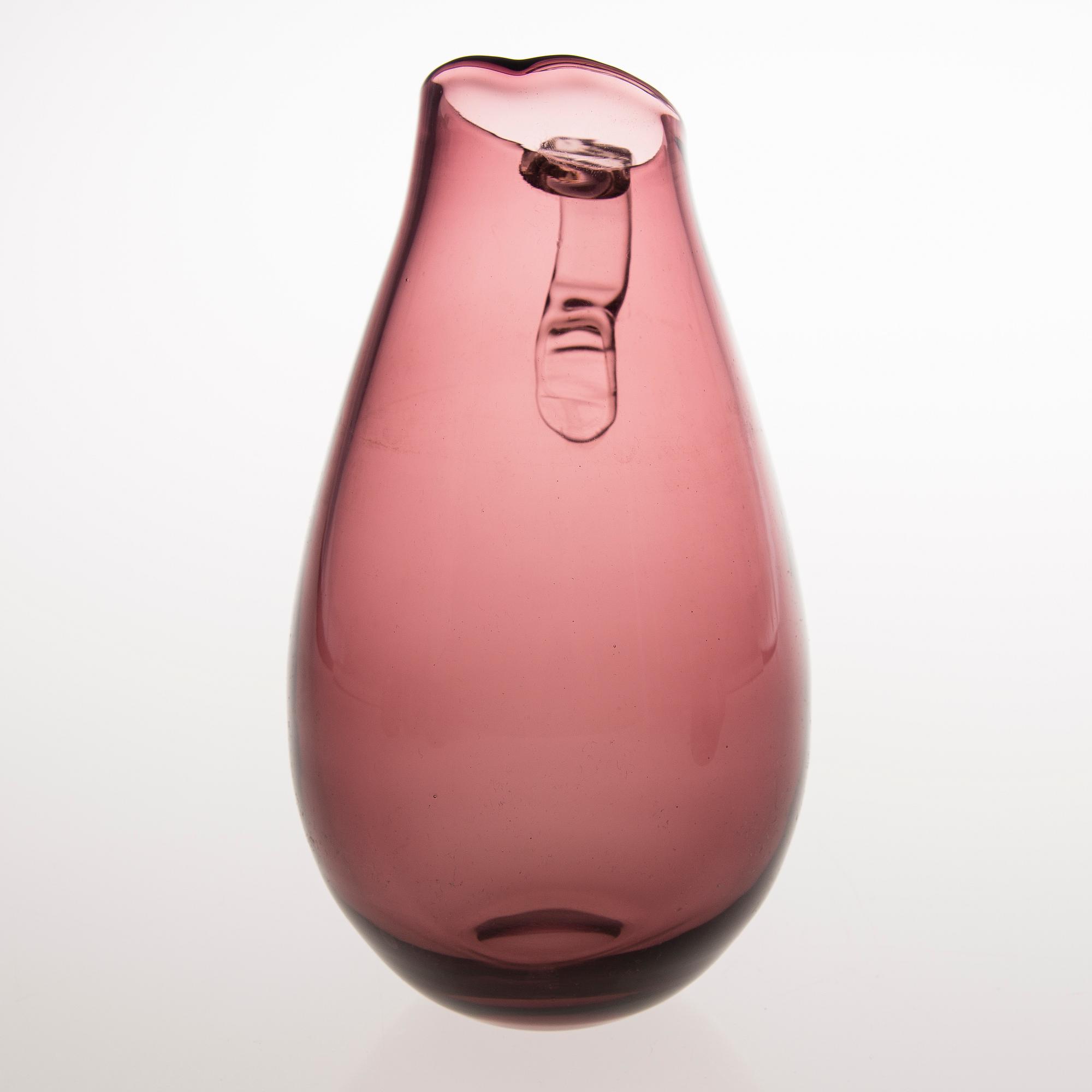 Gunnel Nyman, GLASS TABLE WARE.