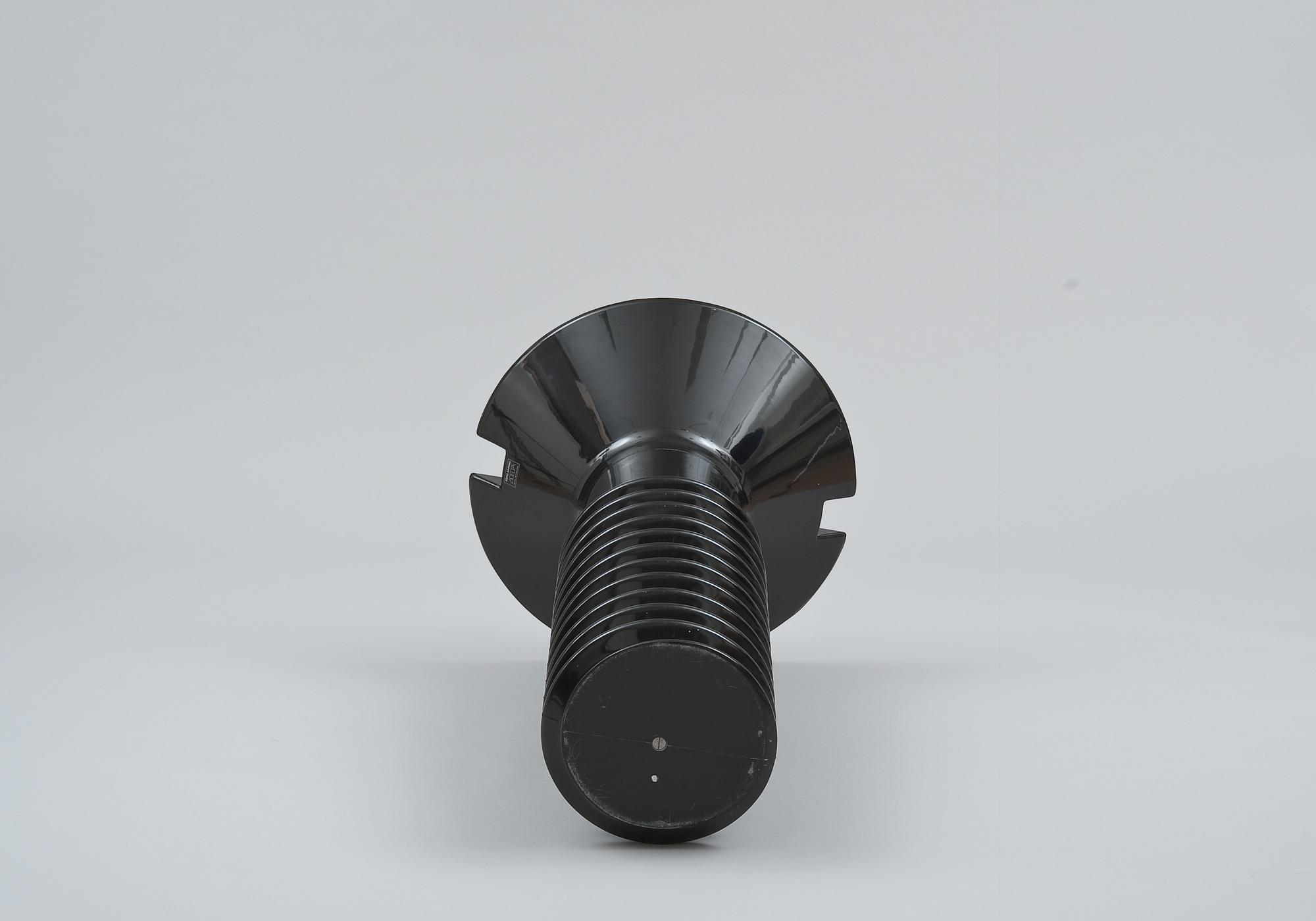 Eero Aarnio, SKRUV BORD.