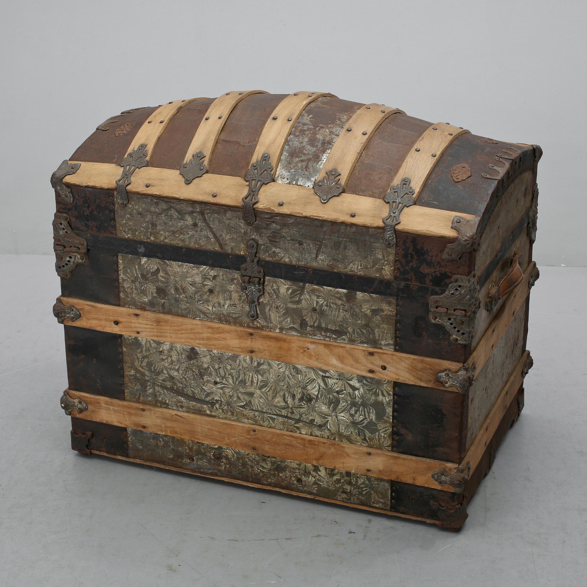 KOFFERT, 1800-talets slut.