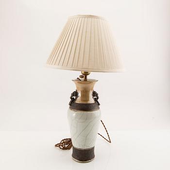 Table lamp China around 1900 porcelain.