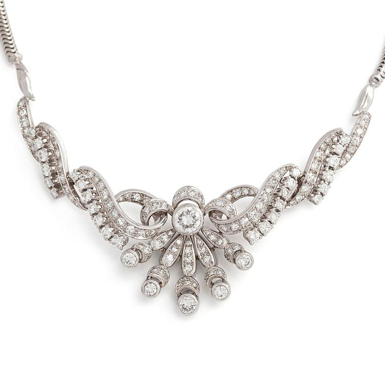 Collier, Bucherer, 18K vitguld med briljanstlipade och åttkantsslipade diamanter.