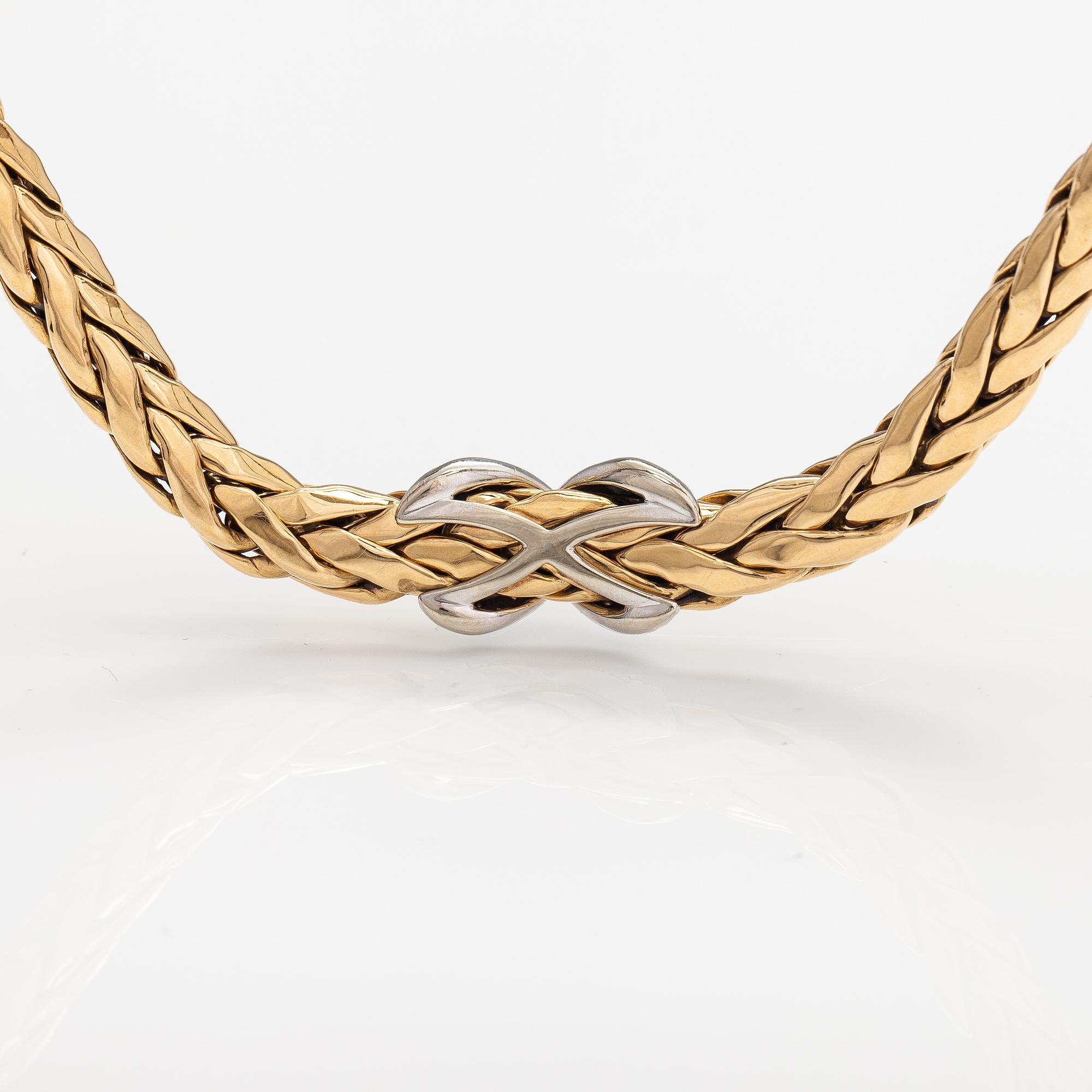 An 18K gold neckalce with ca. 0.80 ct of diamonds. TImanttiset, Helsinki.