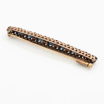 Brooch, 14K gold with sapphires and old-cut diamonds.