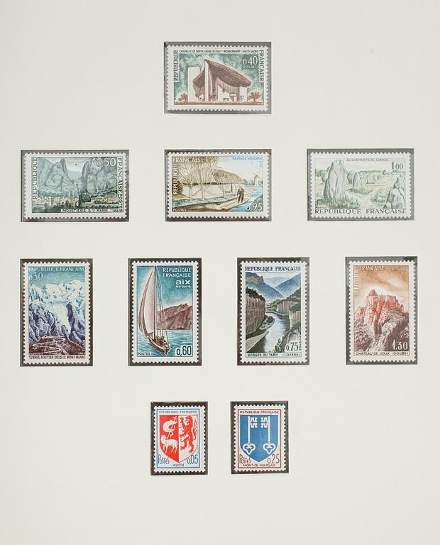 SAMLING FRIMÄRKEN, 1900-tal.