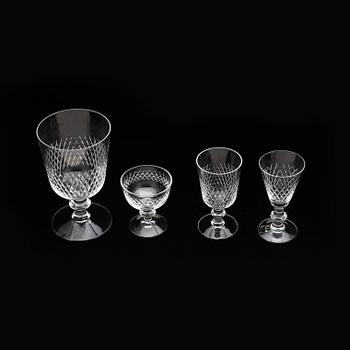 GLASSERVIS, 41 delar, "Diamant", Kosta, 1900-talets andra hälft.