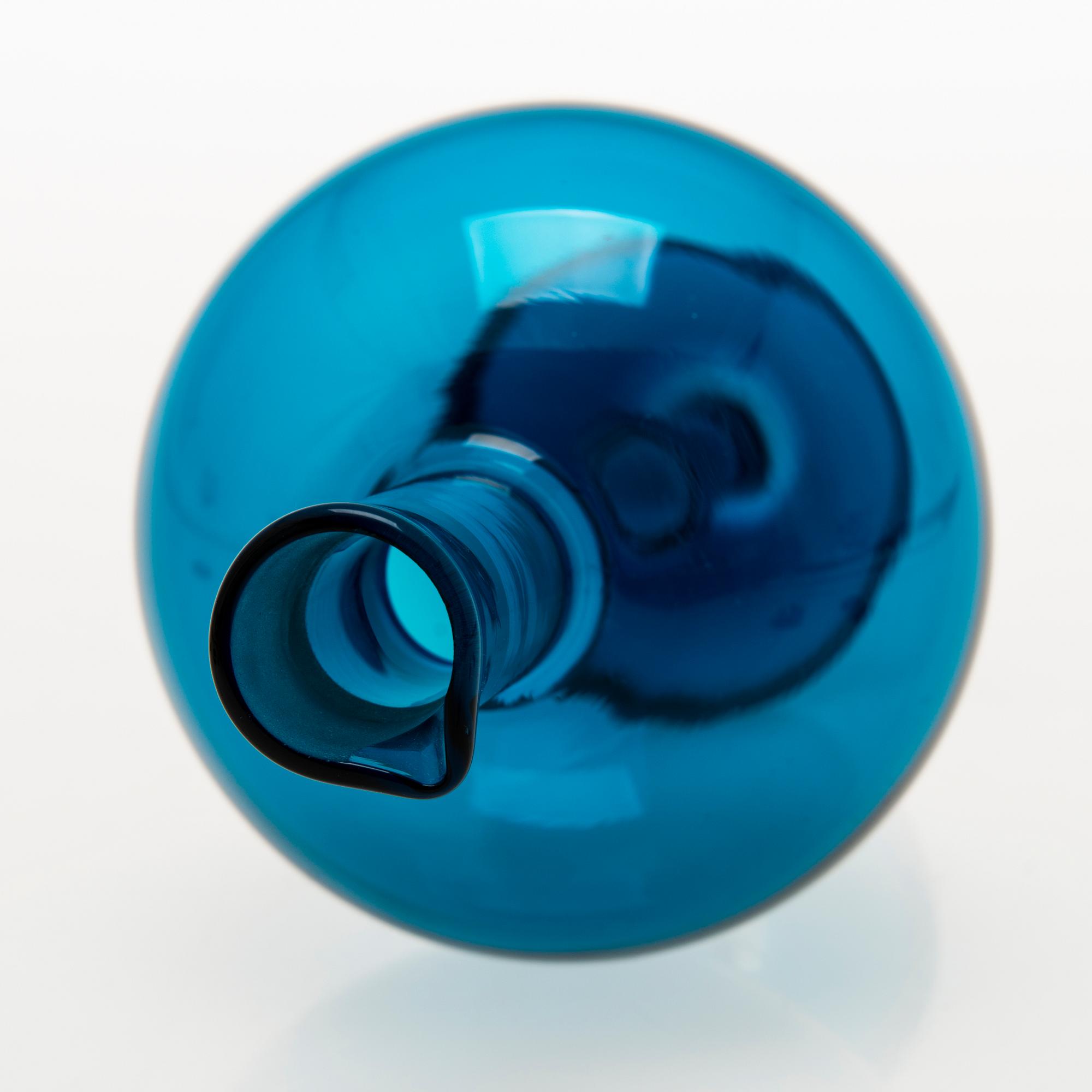 NANNY STILL, "Harlekiini" Liköörikarahvi ja 9 liköörilasia, Riihimäen Lasi Oy. 1950-60-luku.