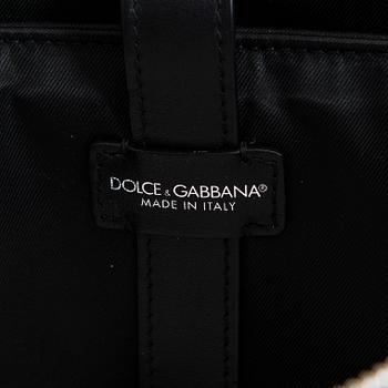 Dolce & Gabbana, portfölj/laptopväska och pouch/clutch.