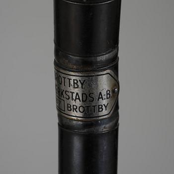 VÄGGLAMPA, Brottby, 1900-talets mitt/ andra hälft.