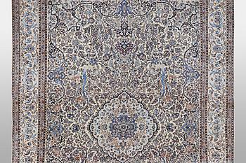 A carpet, Nain, 9 LAA, part silk, ca  484 x 335 cm.