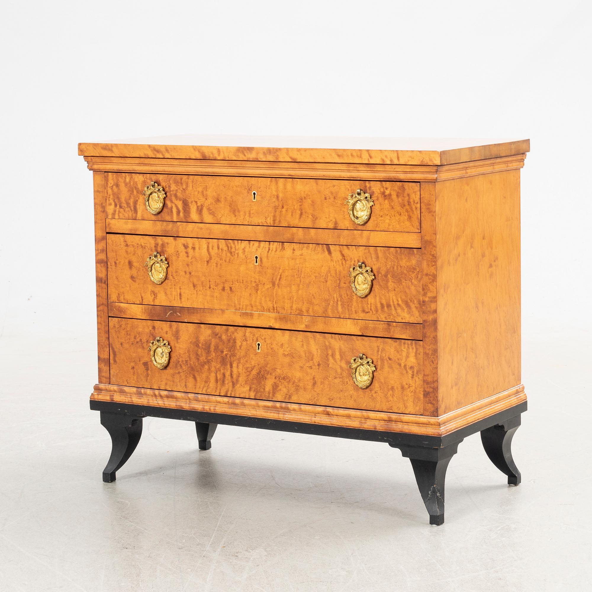 Chest of drawers, 1920s.