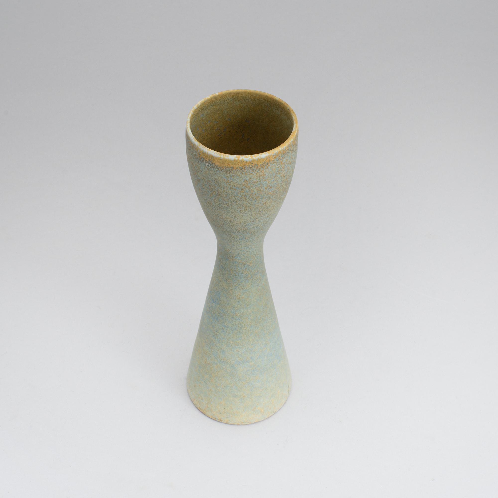 A CARL-HARRY STÅLHANE VASE, stoneware, Rörstrand, 1950's.