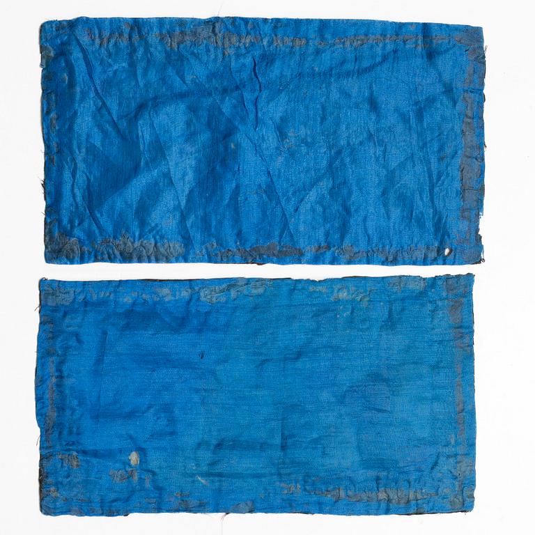 A pair of embroidered civil officials rank badges, Buzi, with egrets, Qing dynasty, 19th century.