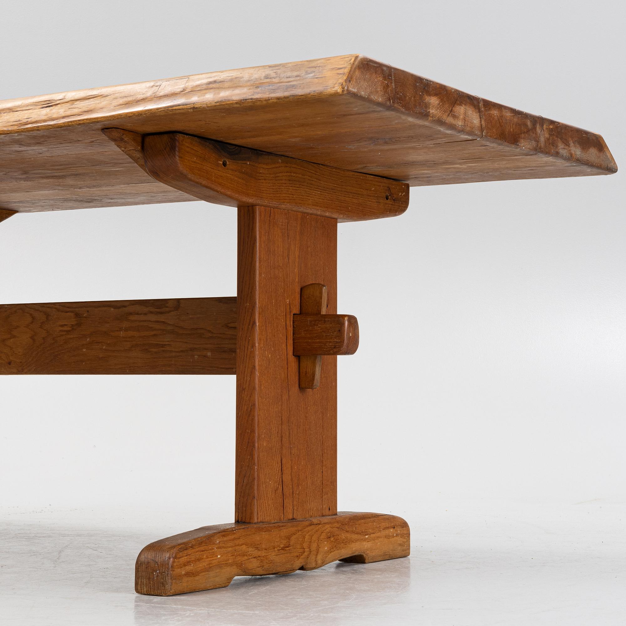 An oak table, first half of the 20th century.