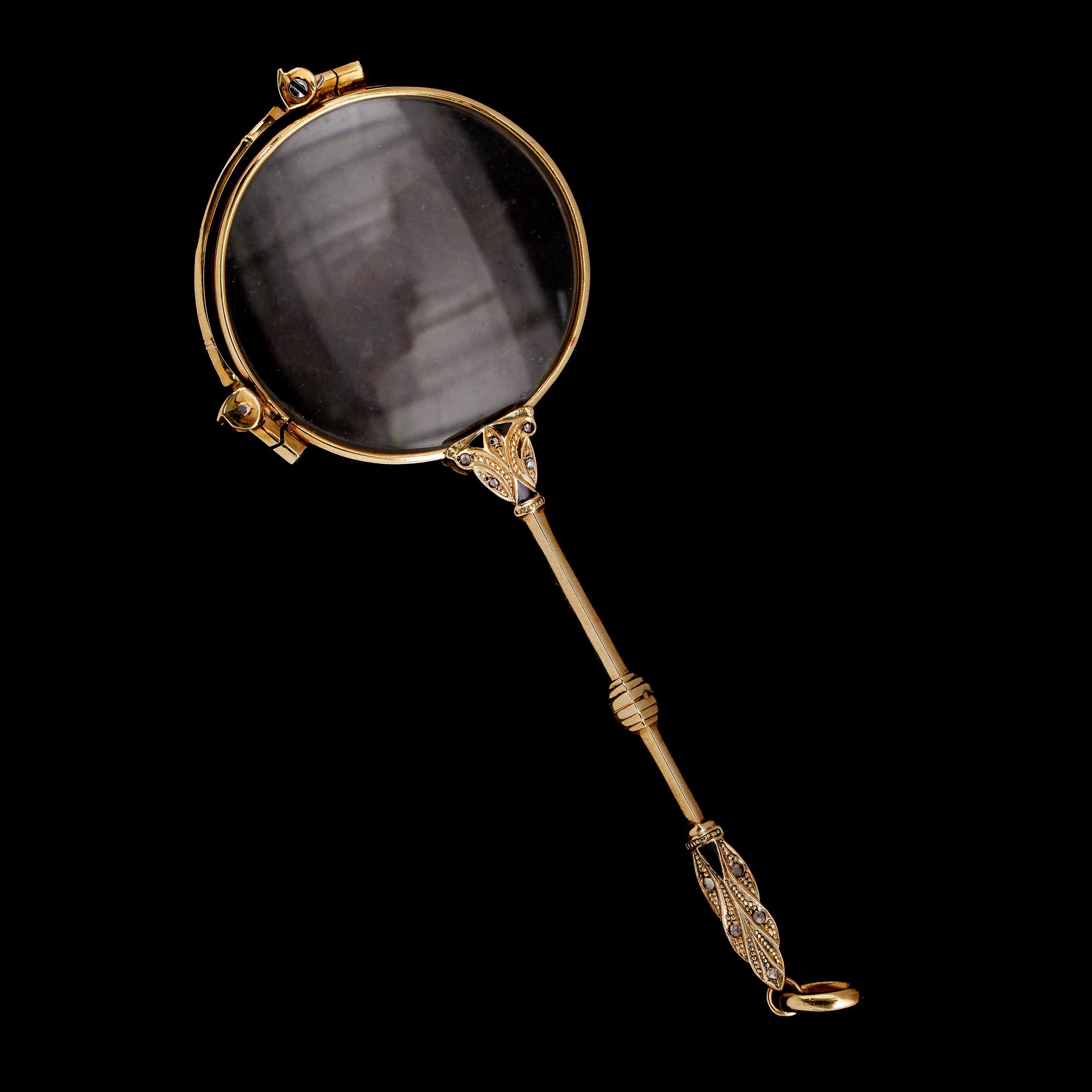 LORGNETTE, 9 k guld, art déco, 1900-talets första hälft. Total vikt ca 24 gram.