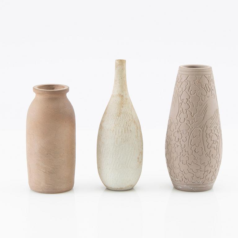 Gunnar Nylund, vases 3 pcs. Nymölle and possibly his own workshop, second half of the 20th century.