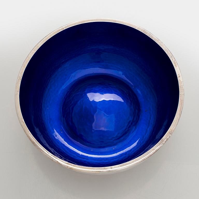 A set of three sterling silver and enamel bowls, maker's mark of A. Tillander, Turku 2005.