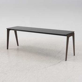A 'Kirk' glass table by Rodolfo Dordoni for Minotti. 21st Century.