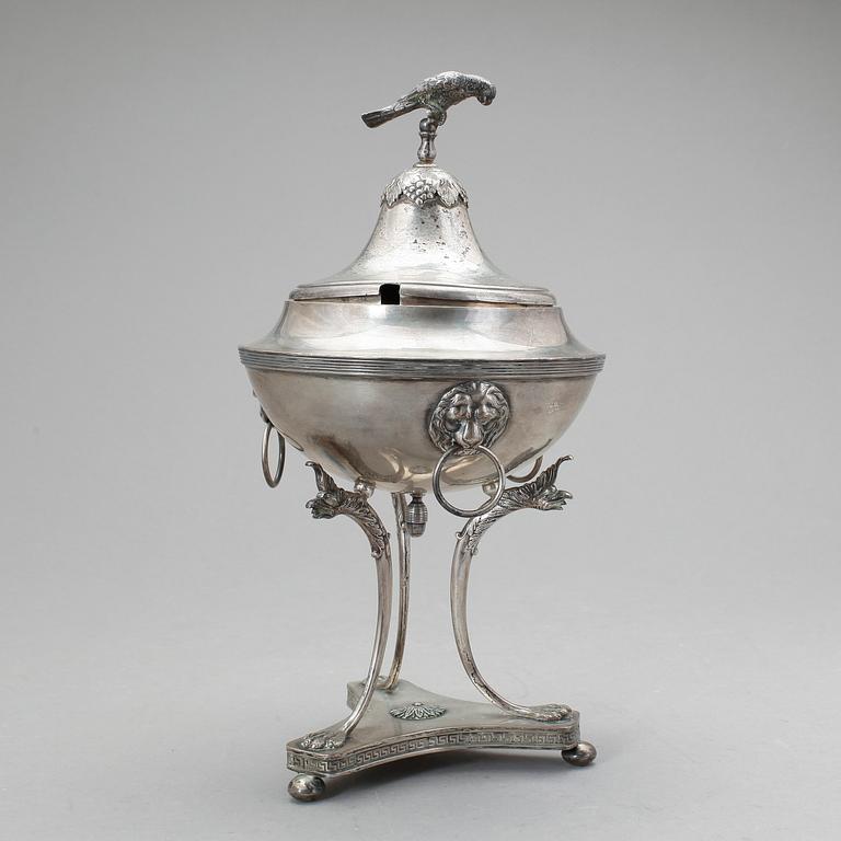 SOCKERSKÅL, silver, empirestil, CG hallberg, Stockholm 1912. Vikt ca 560 gram.