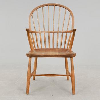 KARMSTOL, "CH 18A", Frits Henningsen, Carl Hansen & Son, Danmark, 1900-talets mitt.