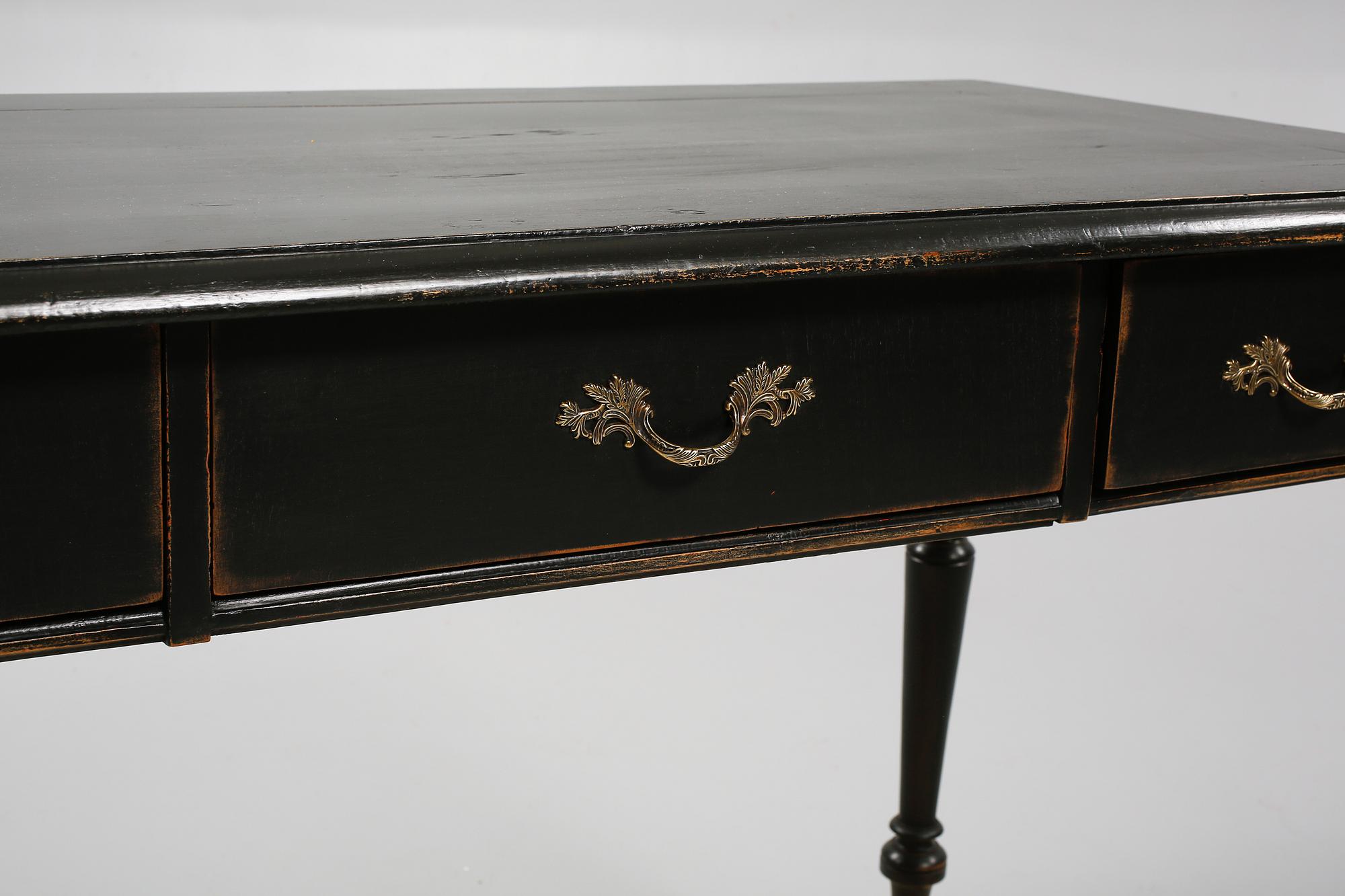 SKRIVBORD, nyrenässans, sent 1800-tal.