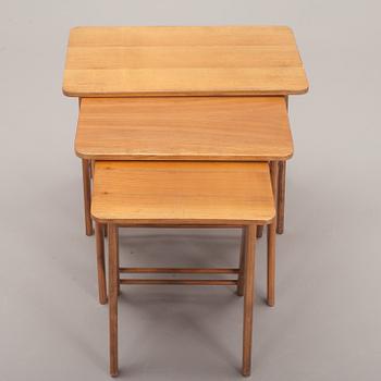 SATSBORD, 3 delar, 1900-talets andra hälft.