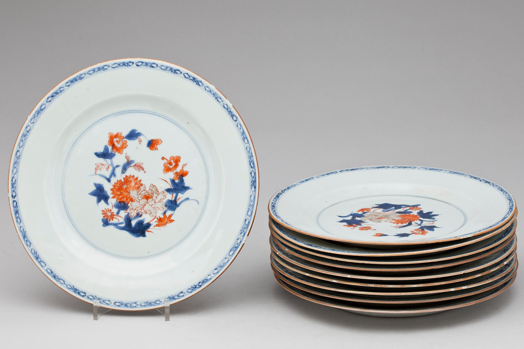 TALLRIKAR, 10 stycken, porslin. Qing dynastin, Kangxi (1662-1722).