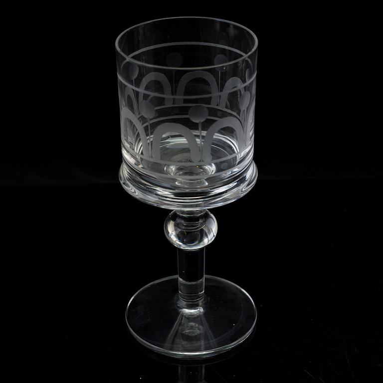 BERTIL VALLIEN, servis, 82 delar, glas, "Husar", Boda, 1970-tal.