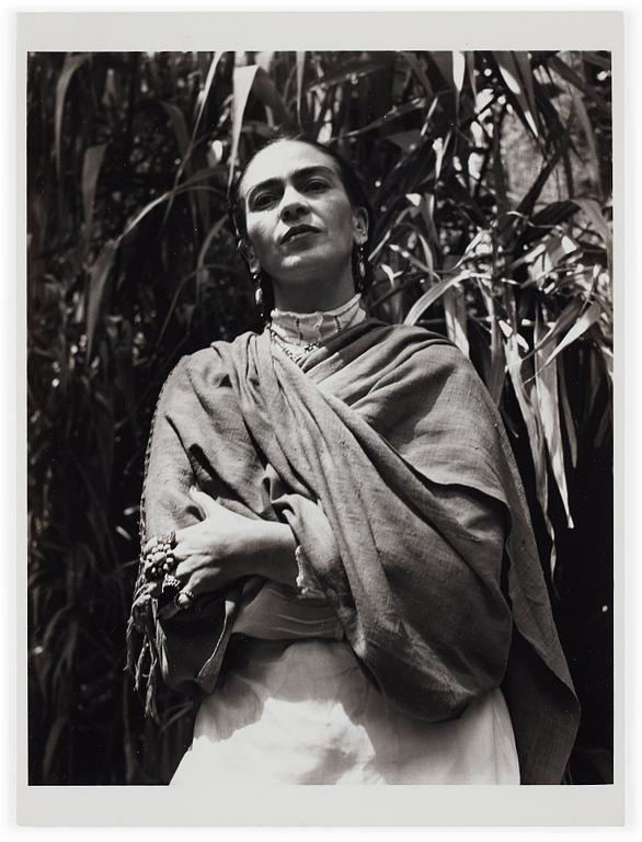 Gisèle Freund, "Frida Kahlo, Mexico City, 1948".