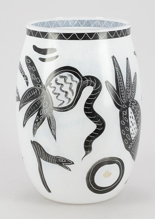 VAS, glas, Ulrica Hydman-Vallien för Kosta, sign.