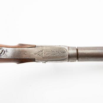 Pocket pistols two pieces, percussion lock, first half / mid 19th century.