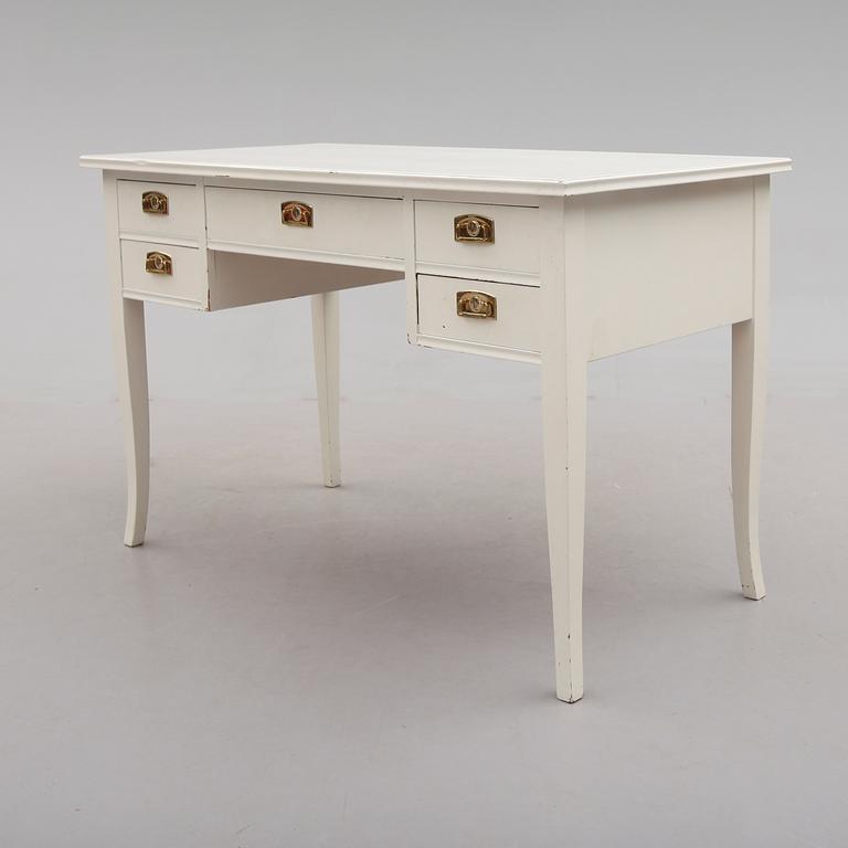 SKRIVBORD, 1900-talets första hälft.